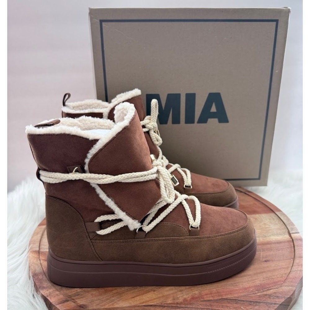 MIA Disa Cognac Brown Faux Shearling Lined Rope Lace Boots GS1500712 Womens 7.5M